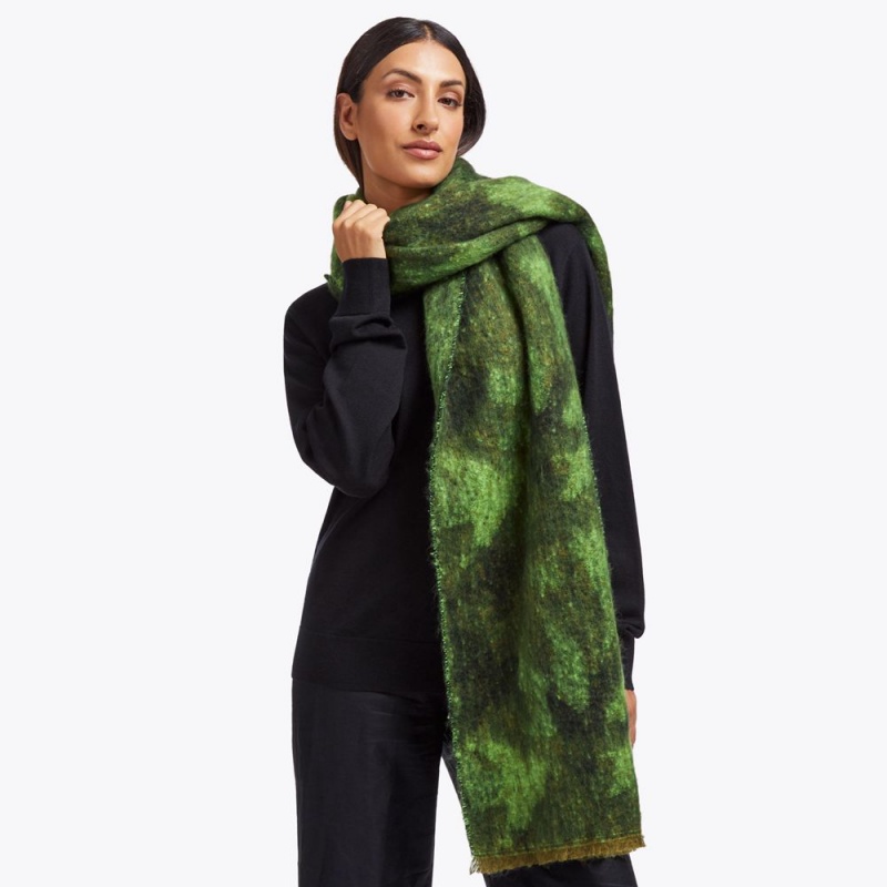 Kurt Geiger Yarndye Scarf Kaki | SXVYWO-403